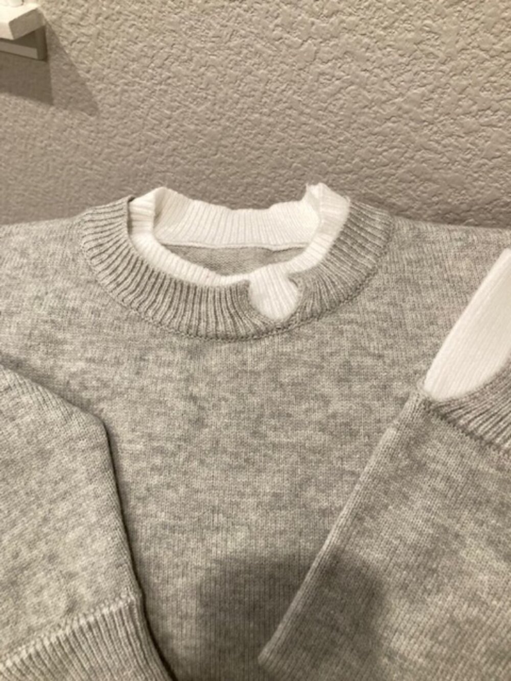 Double lined sweater in Grey and White